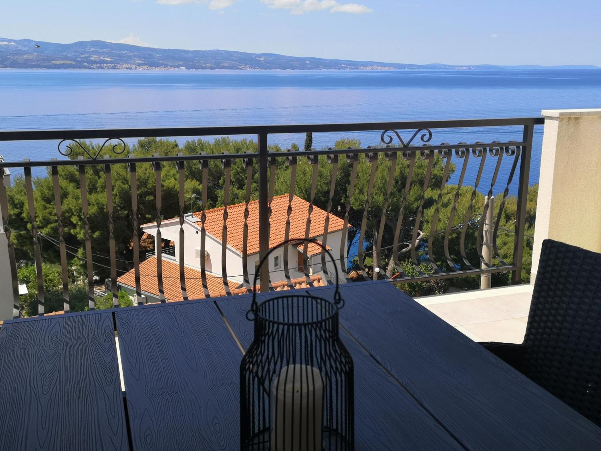 Vila Jadran オミシュ エクステリア 写真